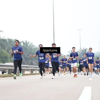 Runner Photo 7395087