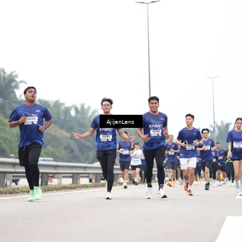 Runner Photo 7395128
