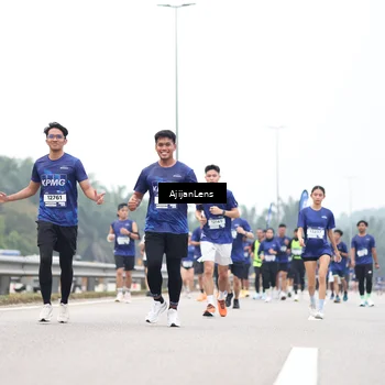 Runner Photo 7395192