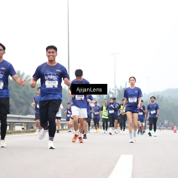 Runner Photo 7395209