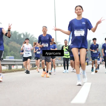 Runner Photo 7395363