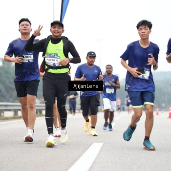 Runner Photo 7395425