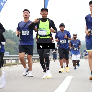 Runner Photo 7395426