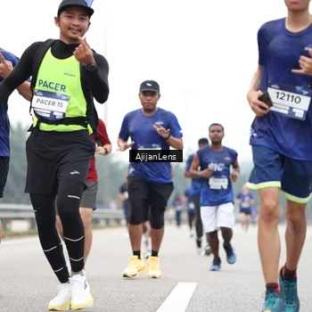 Runner Photo 7395453