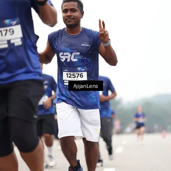 Runner Photo 7395477