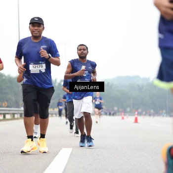 Runner Photo 7395494