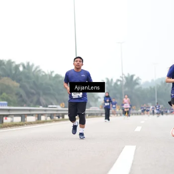 Runner Photo 7395514