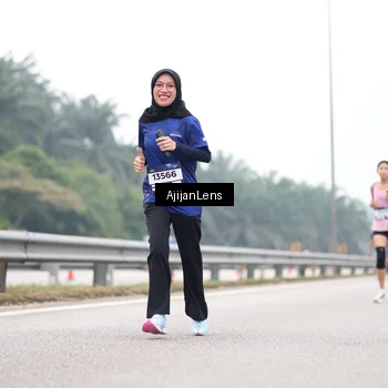 Runner Photo 7395534
