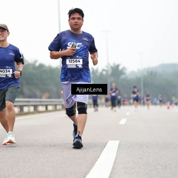 Runner Photo 7395581