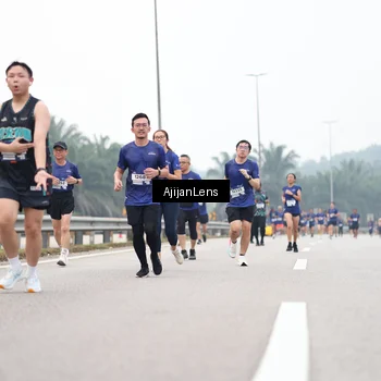 Runner Photo 7395605