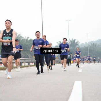 Runner Photo 7395606