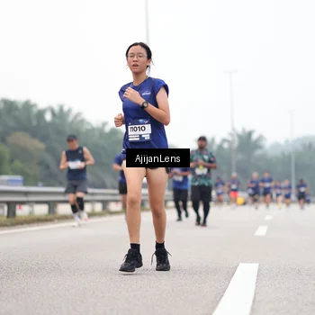 Runner Photo 7395644