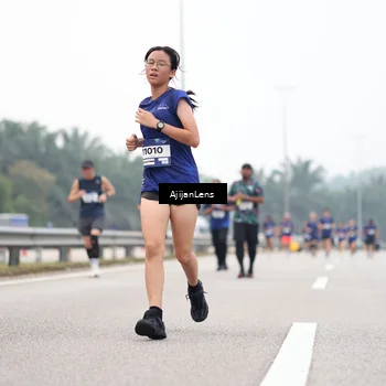 Runner Photo 7395648
