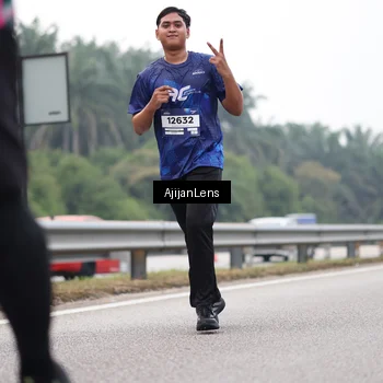Runner Photo 7395695