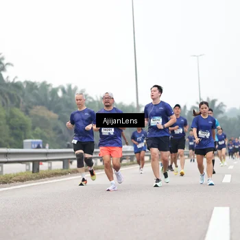 Runner Photo 7395701