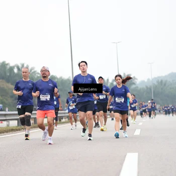 Runner Photo 7395709