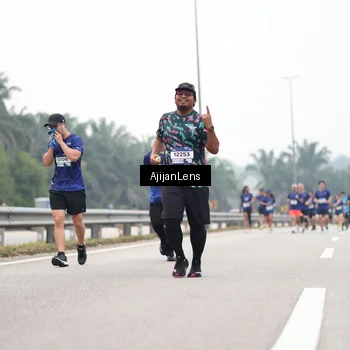 Runner Photo 7395713