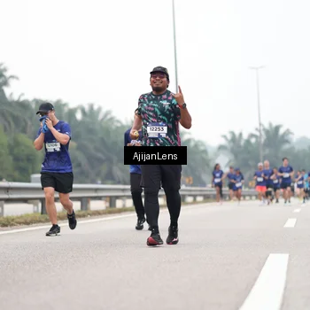 Runner Photo 7395720