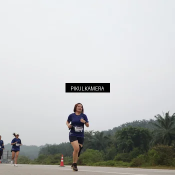 Runner Photo 7395812