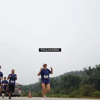 Runner Photo 7395830