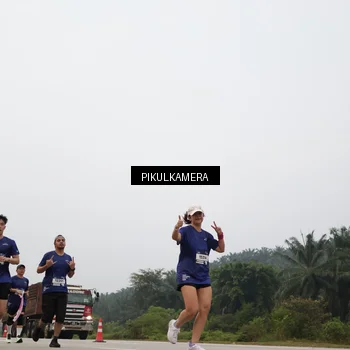 Runner Photo 7395844