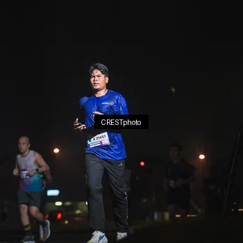 Runner Photo 7395858
