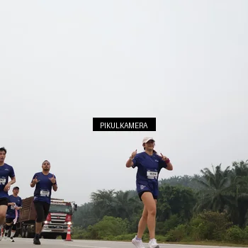 Runner Photo 7395861
