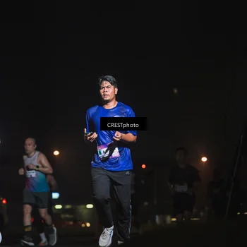 Runner Photo 7395863