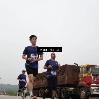 Runner Photo 7395890