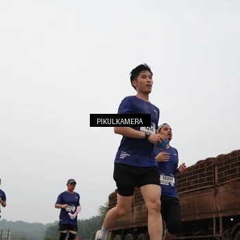 Runner Photo 7395902