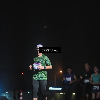 Runner Photo 7395905