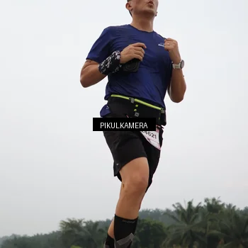 Runner Photo 7395925