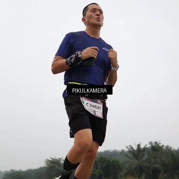 Runner Photo 7395941