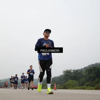 Runner Photo 7395954