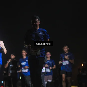 Runner Photo 7395971