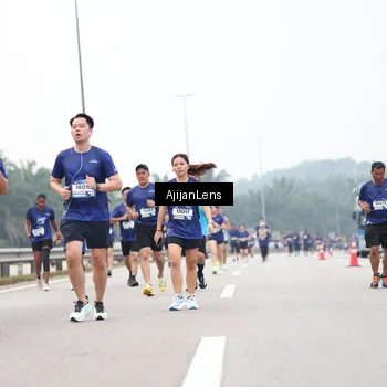 Runner Photo 7395989
