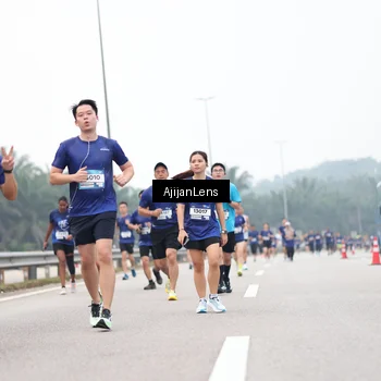 Runner Photo 7395992