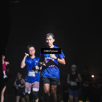 Runner Photo 7395995