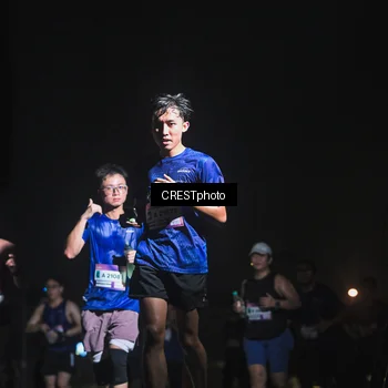 Runner Photo 7395996