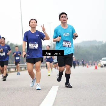 Runner Photo 7396017