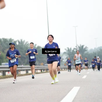 Runner Photo 7396021