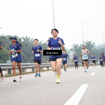 Runner Photo 7396030