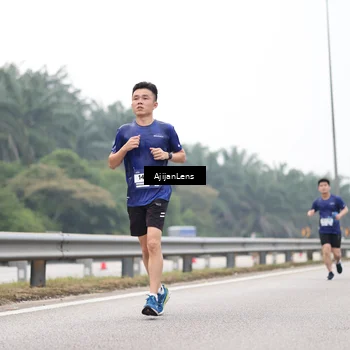 Runner Photo 7396047