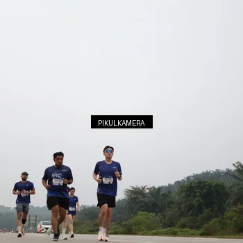 Runner Photo 7396065