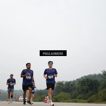 Runner Photo 7396068
