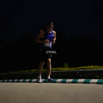 Runner Photo 7396073