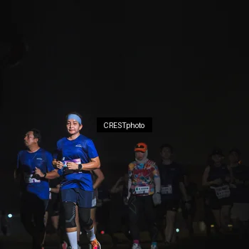 Runner Photo 7396111