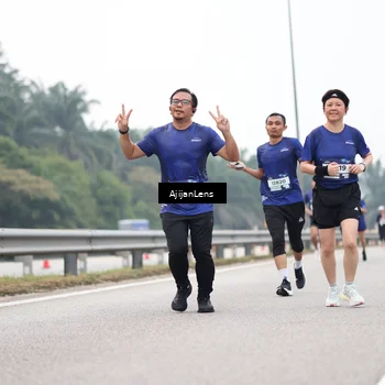 Runner Photo 7396139