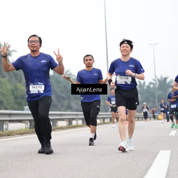 Runner Photo 7396158