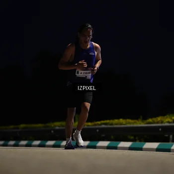 Runner Photo 7396159